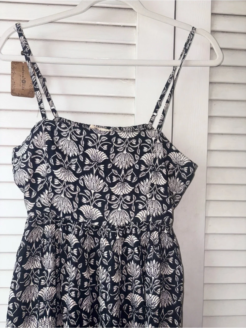 NWT Natural Life Bailey Maxi Dress M Black Cream Floral Boho Pockets - Picture 3 of 7
